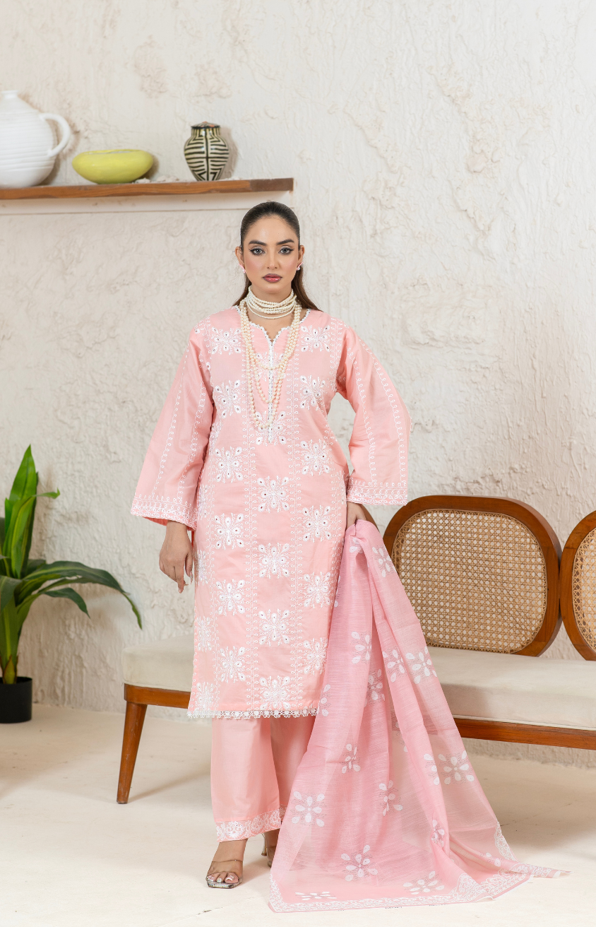 Embroidered 3-Piece Suit – Mid-Weather Collection