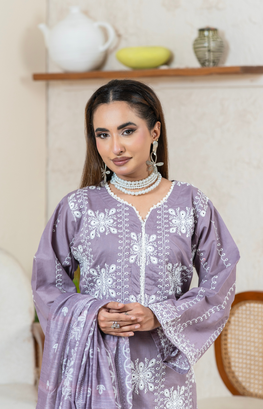 Embroidered 3-Piece Suit – Mid-Weather Collection