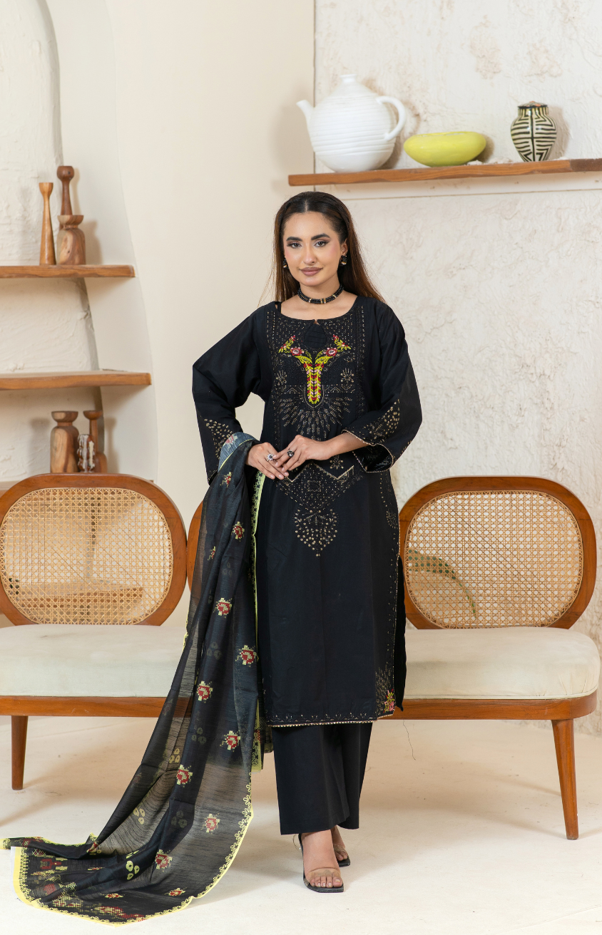 Embroidered 3-Piece Suit – Mid-Weather Collection