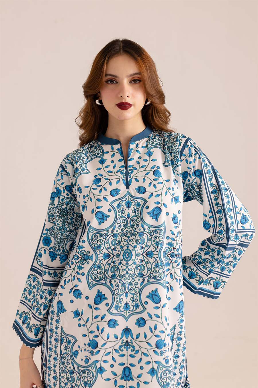 Azurewear – 2 Piece Stitched Crepe Suit