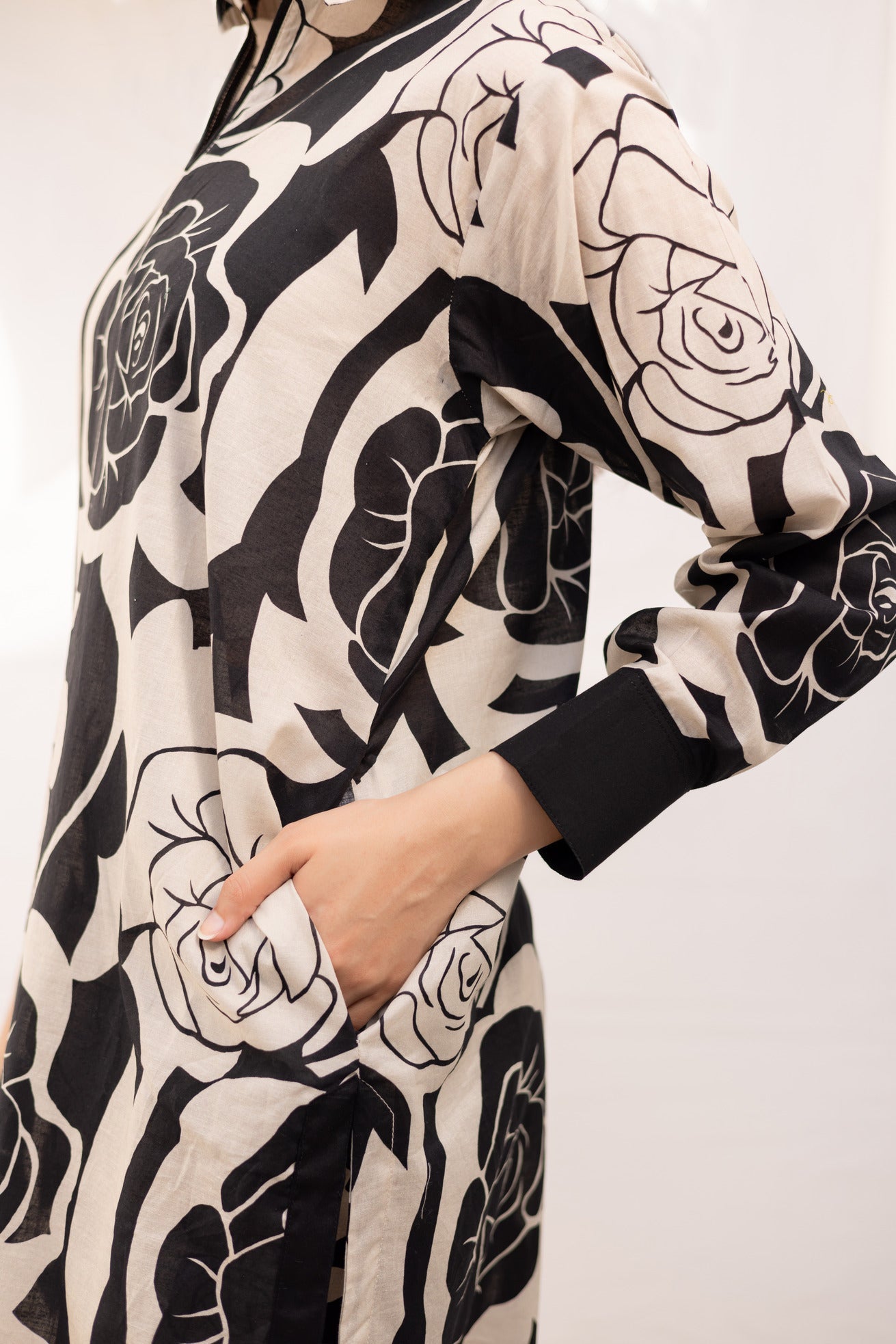 Premium Khaddar Silk 2-Piece – Printed Shirt & Trouser